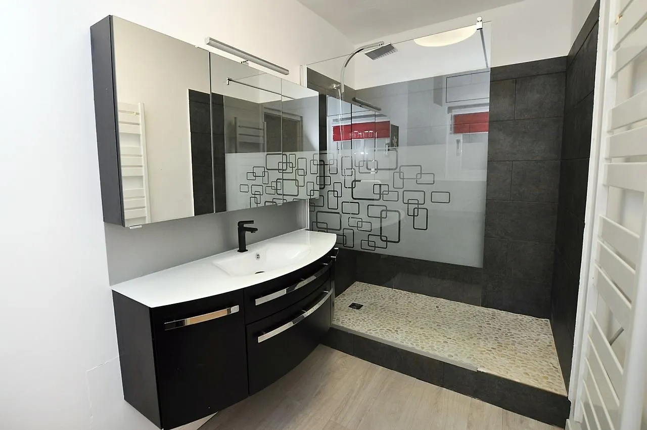 דירות רוזס 1160 Casa Concordia - Apivend Immo